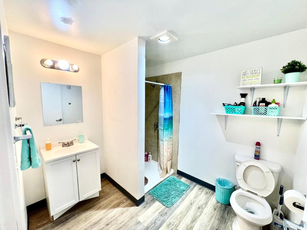 Private Room With Shared Bathroom On The 1St Floor 10 Minutes Walk To University Of Washington Seattle Exterior photo